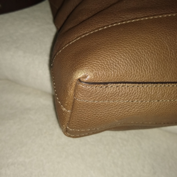 Coach Thompson unisex leather crossbody.70308 - Picture 11 of 12